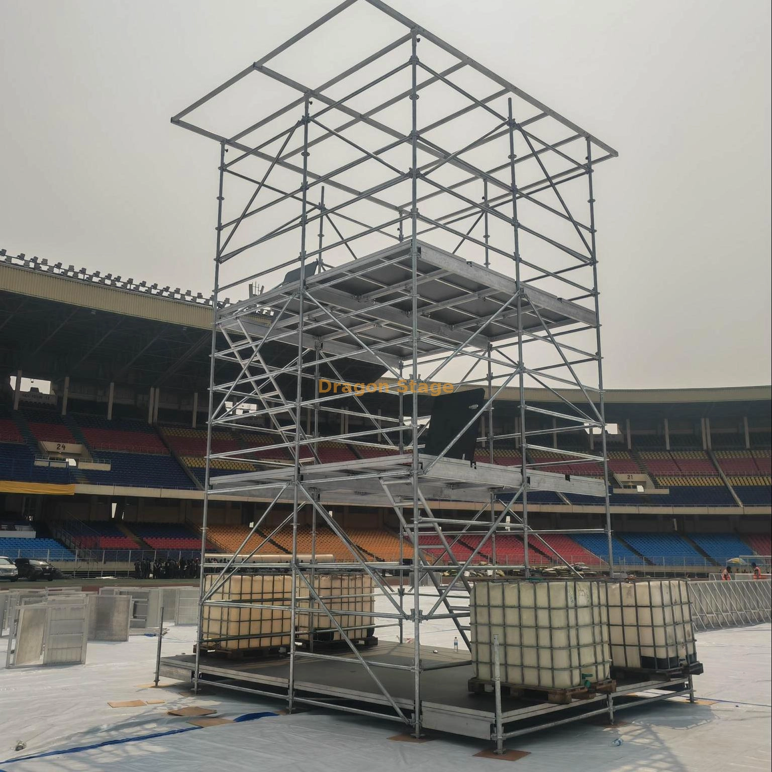 10m-event-concert-FOH.webp