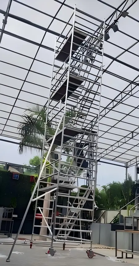 5.68m step stairs scaffolding for event tent roof fixing.webp